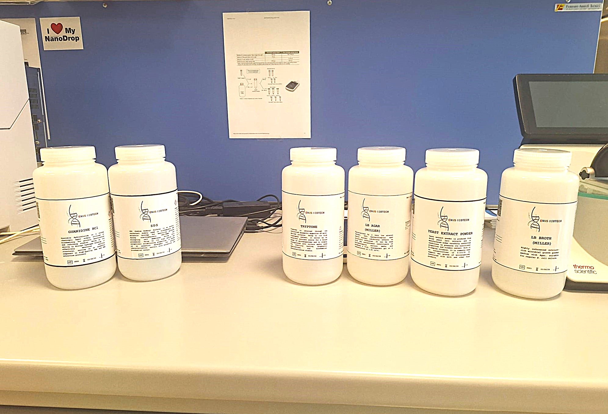 Tamponi e terreni di coltura pronti all'uso Genus Biotech